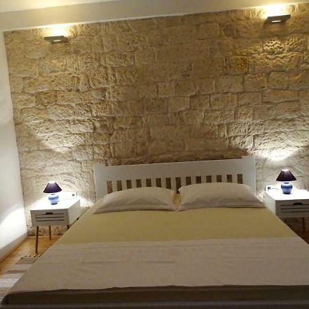 Apartment Naita Sinj Zewnętrze zdjęcie